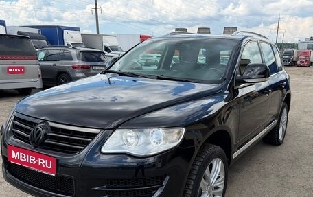 Volkswagen Touareg III, 2008 год, 800 000 рублей, 1 фотография