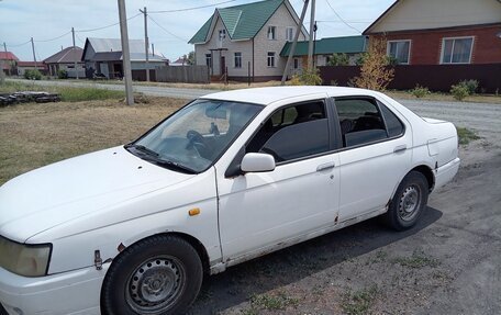 Nissan Bluebird XI, 2000 год, 180 000 рублей, 7 фотография