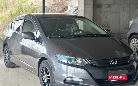 Honda Insight II рестайлинг, 2011 год, 850 000 рублей, 3 фотография