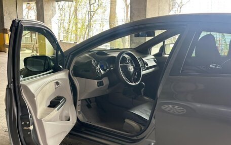 Honda Insight II рестайлинг, 2011 год, 850 000 рублей, 7 фотография