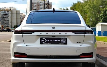 Toyota Crown, 2025 год, 9 000 000 рублей, 6 фотография