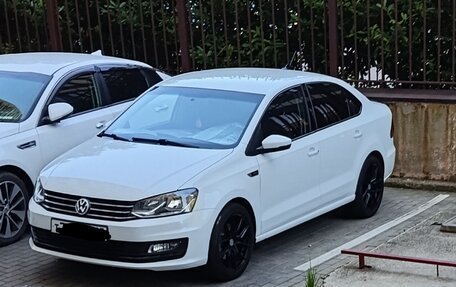Volkswagen Polo VI (EU Market), 2019 год, 1 750 000 рублей, 2 фотография