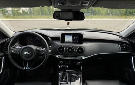 KIA Stinger I, 2018 год, 2 100 000 рублей, 7 фотография