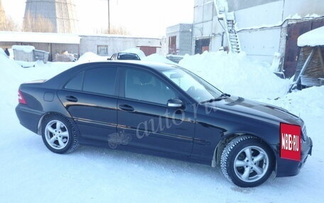 Mercedes-Benz C-Класс, 2006 год, 550 000 рублей, 2 фотография