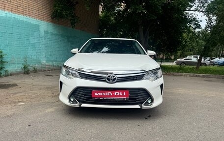 Toyota Camry, 2014 год, 1 850 000 рублей, 1 фотография
