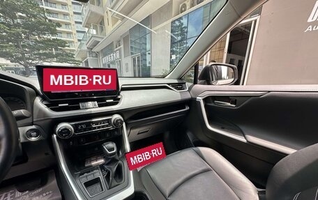 Toyota RAV4, 2024 год, 3 580 000 рублей, 16 фотография