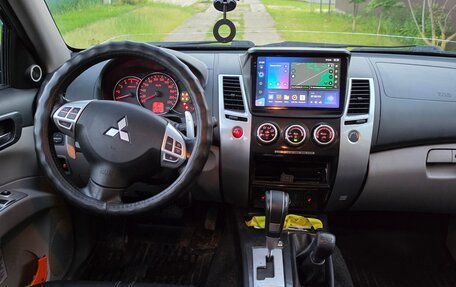 Mitsubishi Pajero Sport II рестайлинг, 2015 год, 1 980 000 рублей, 4 фотография