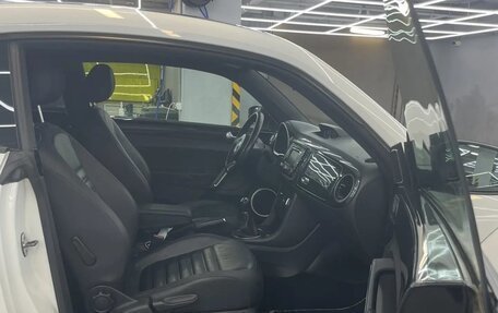 Volkswagen Beetle, 2012 год, 1 750 000 рублей, 5 фотография