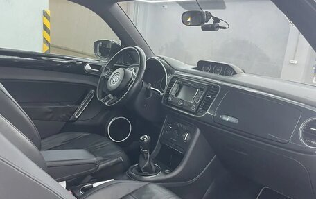Volkswagen Beetle, 2012 год, 1 750 000 рублей, 4 фотография