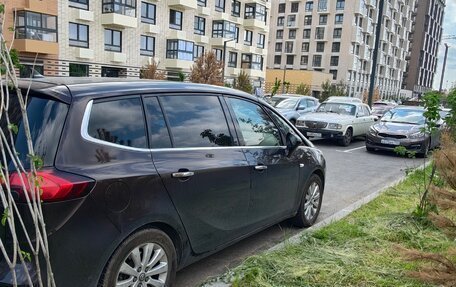 Opel Zafira C рестайлинг, 2013 год, 870 000 рублей, 4 фотография