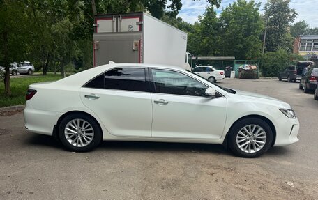 Toyota Camry, 2014 год, 1 850 000 рублей, 4 фотография