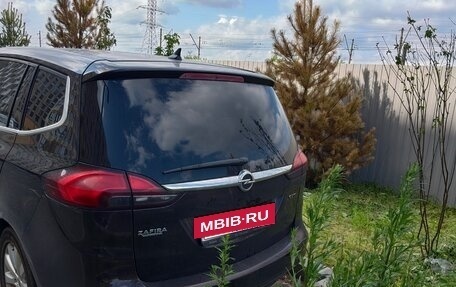 Opel Zafira C рестайлинг, 2013 год, 870 000 рублей, 3 фотография