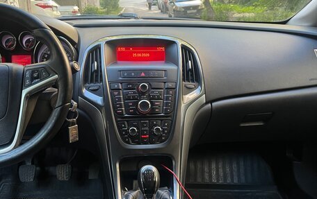 Opel Astra J, 2012 год, 780 000 рублей, 4 фотография