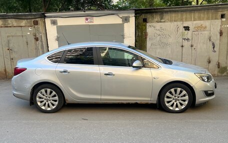 Opel Astra J, 2012 год, 780 000 рублей, 6 фотография