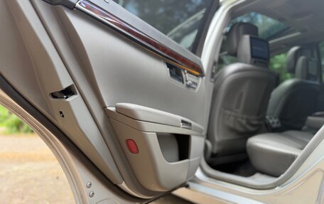 Mercedes-Benz S-Класс, 2008 год, 900 000 рублей, 34 фотография