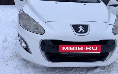 Peugeot 308 II, 2011 год, 520 000 рублей, 3 фотография