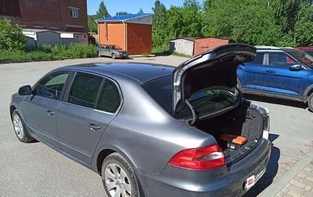 Skoda Superb III рестайлинг, 2012 год, 1 030 000 рублей, 4 фотография