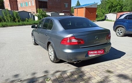 Skoda Superb III рестайлинг, 2012 год, 1 030 000 рублей, 8 фотография