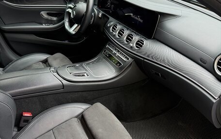 Mercedes-Benz E-Класс, 2021 год, 4 199 000 рублей, 9 фотография