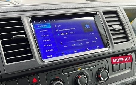 Volkswagen Transporter T6 рестайлинг, 2019 год, 2 880 000 рублей, 9 фотография