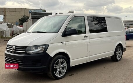 Volkswagen Transporter T6 рестайлинг, 2019 год, 2 880 000 рублей, 14 фотография