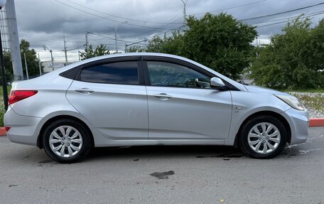 Hyundai Solaris II рестайлинг, 2013 год, 620 000 рублей, 2 фотография