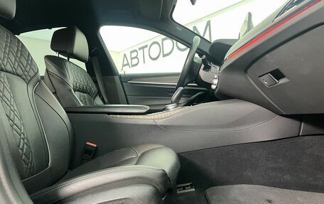 BMW 5 серия, 2017 год, 4 390 000 рублей, 13 фотография