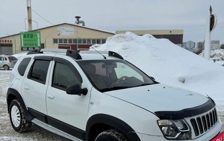 Renault Duster I рестайлинг, 2017 год, 900 000 рублей, 4 фотография