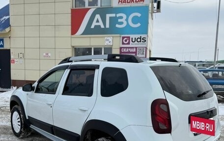 Renault Duster I рестайлинг, 2017 год, 900 000 рублей, 6 фотография