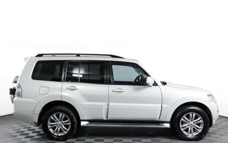 Mitsubishi Pajero IV, 2015 год, 2 690 000 рублей, 4 фотография