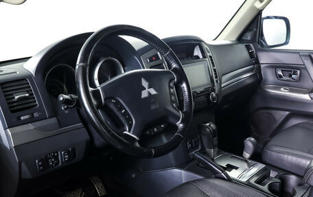 Mitsubishi Pajero IV, 2015 год, 2 690 000 рублей, 15 фотография