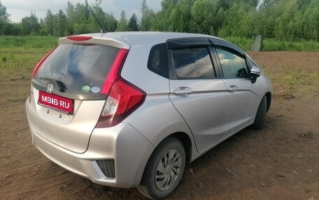 Honda Fit III, 2015 год, 950 000 рублей, 4 фотография