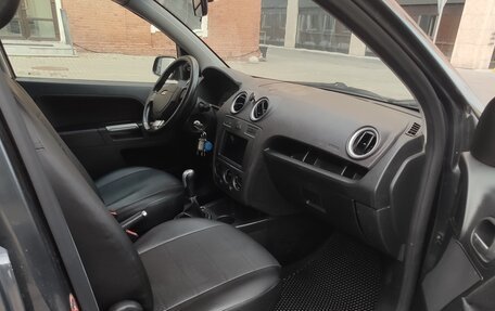 Ford Fusion I, 2006 год, 274 000 рублей, 11 фотография