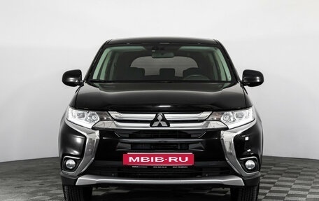Mitsubishi Outlander III рестайлинг 3, 2017 год, 1 499 000 рублей, 3 фотография