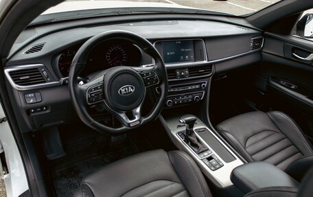 KIA Optima IV, 2017 год, 1 795 000 рублей, 13 фотография