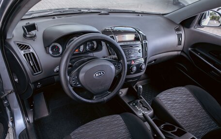 KIA cee'd I рестайлинг, 2007 год, 695 000 рублей, 13 фотография