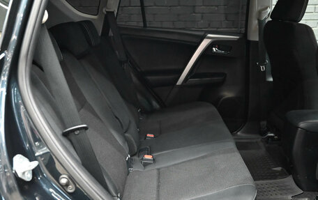 Toyota RAV4, 2016 год, 2 300 000 рублей, 11 фотография