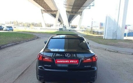 Lexus IS II рестайлинг 2, 2005 год, 1 047 000 рублей, 8 фотография