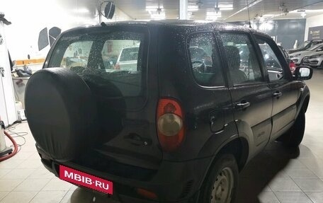 Chevrolet Niva I рестайлинг, 2018 год, 630 000 рублей, 4 фотография