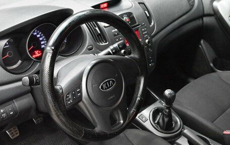KIA Cerato III, 2010 год, 750 000 рублей, 15 фотография