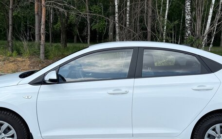 Hyundai Solaris II рестайлинг, 2021 год, 1 699 000 рублей, 1 фотография