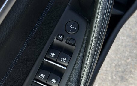 BMW 5 серия, 2021 год, 3 800 000 рублей, 13 фотография
