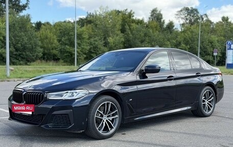 BMW 5 серия, 2021 год, 3 800 000 рублей, 3 фотография