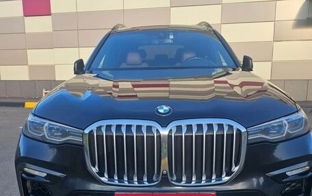 BMW X7, 2021 год, 6 680 000 рублей, 13 фотография