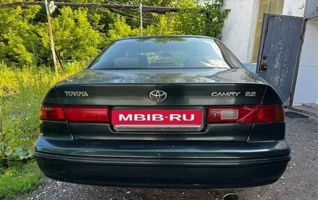 Toyota Camry, 1999 год, 220 000 рублей, 2 фотография