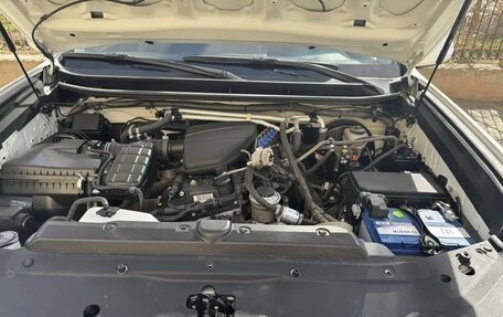 Toyota Land Cruiser Prado 150 рестайлинг 2, 2018 год, 4 950 000 рублей, 22 фотография