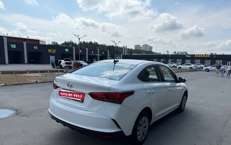 Hyundai Solaris II рестайлинг, 2021 год, 1 699 000 рублей, 15 фотография