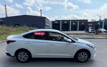 Hyundai Solaris II рестайлинг, 2021 год, 1 699 000 рублей, 14 фотография