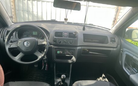 Skoda Fabia II, 2013 год, 550 000 рублей, 5 фотография
