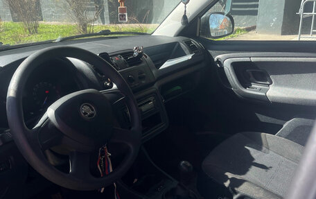 Skoda Fabia II, 2013 год, 550 000 рублей, 2 фотография